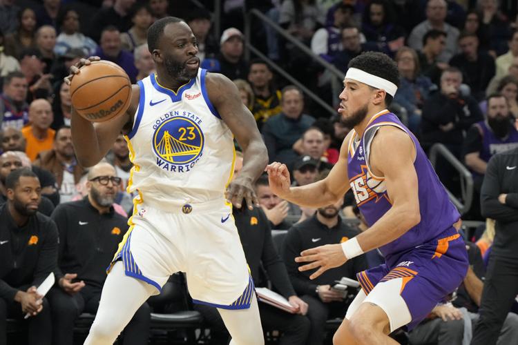 Draymond Green vuelve a lastimar intencionalmente a un oponente durante un juego